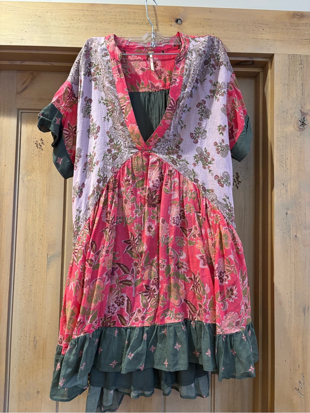 Free People xs Pink and Green Floral V-Neck Dress or tunic